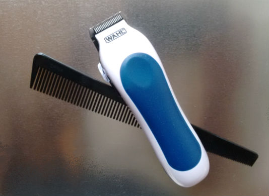 Novo aparador compacto para cabelo e pelos Homem no Espelho O site de cuidados masculinos Armario Ropa Ikea ~ Novo aparador compacto para cabelo e pelos Homem no Espelho O site de cuidados masculinos