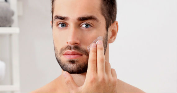 Homem No Espelho - Cuidados para a pele masculina aos 30 anos