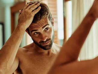 Homem No Espelho - Cabelo masculino - queda de cabelo