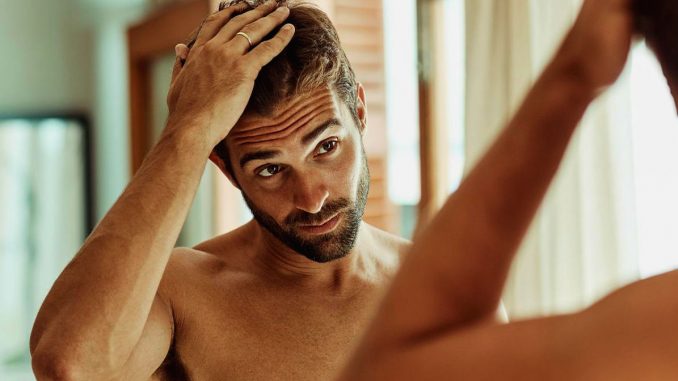 Homem No Espelho - Cabelo masculino - queda de cabelo