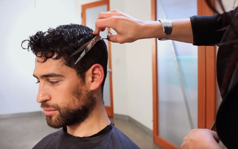 Homem No Espelho - Como cuidar do cabelo masculino cacheado seco crespo