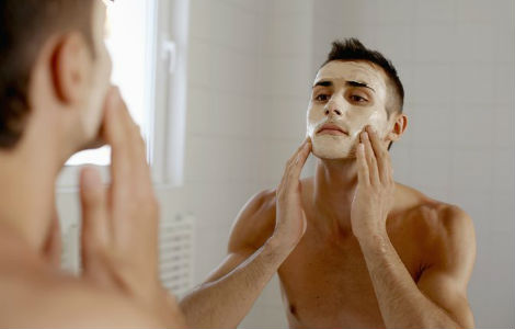 Homem No Espelho - Receitas caseiras para tratar a pele - máscara de clara de ovo