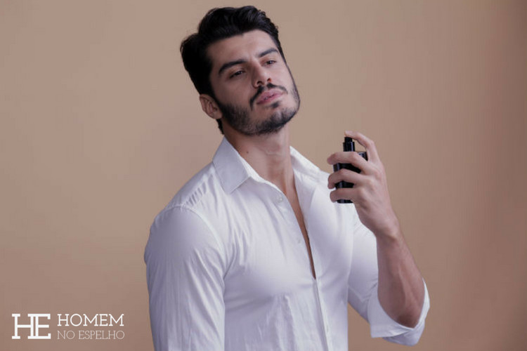 Homem No Espelho - Como escolher o perfume masculino ideal para cada ocasião
