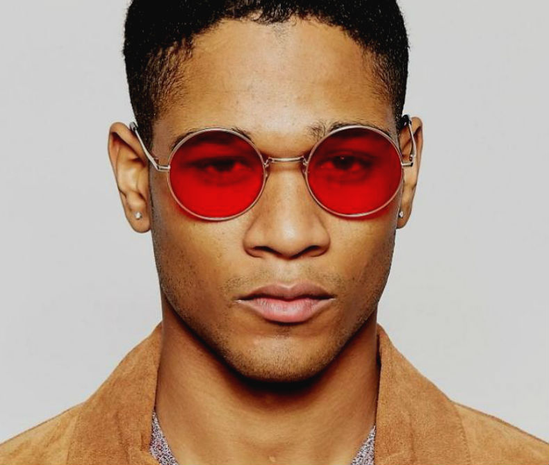 Homem No Espelho - Cores das lentes dos óculos escuros - de sol - lente vermelha