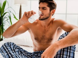Homem No Espelho - Bebidas para curar ressaca